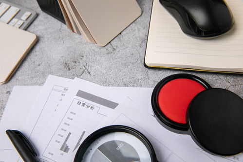 季度報表辦公用品商務攝影圖 攝影