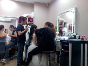 1 攝影前服務很好,預約后會有短信,電話等一系列通知與確認,...